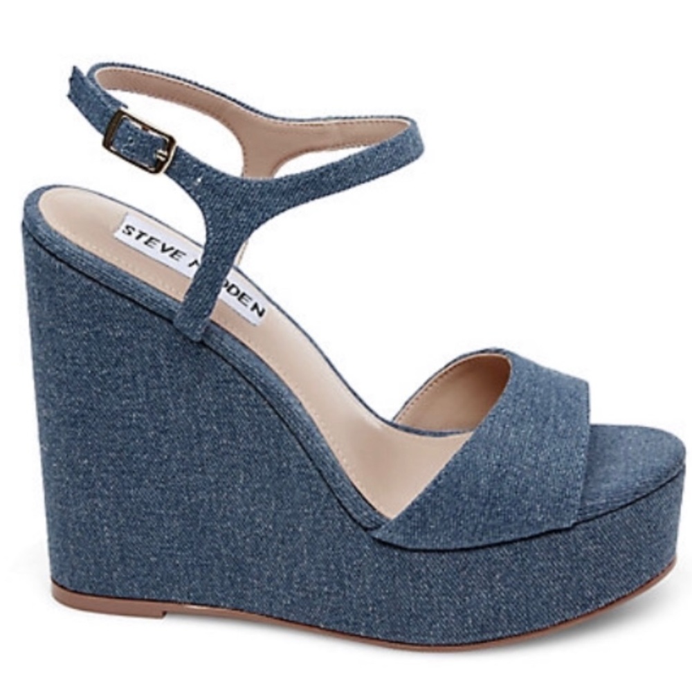 NEVER WORN STEVE MADDEN Denim Wedges